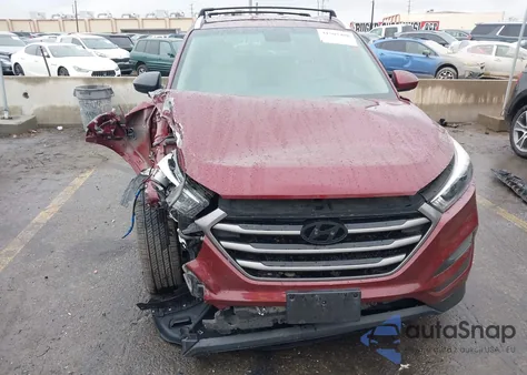 2016 Hyundai Tucson из США, поврежденный, VIN KM8J33A47GU108709